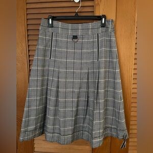 Eu Eunice plaid skirt size 8 EU40